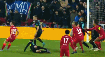 安东内拉晒为蒂亚戈庆生照，举办了一个巴萨主题生日派对