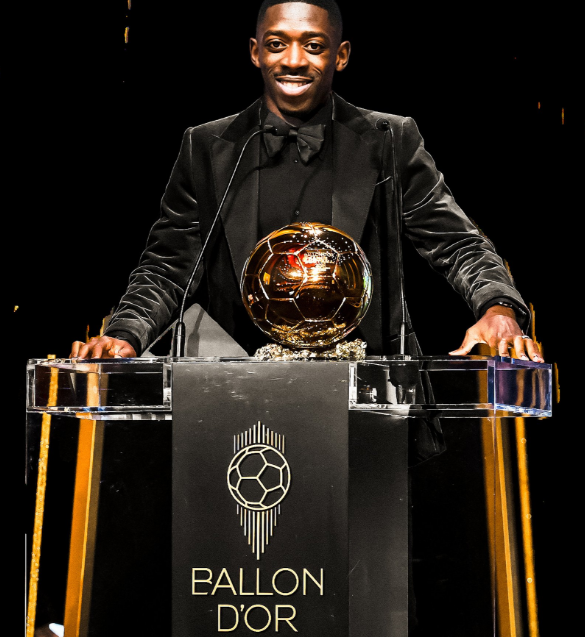 队报：德尚指控诽谤他和本泽马有矛盾的记者，本周四已开庭