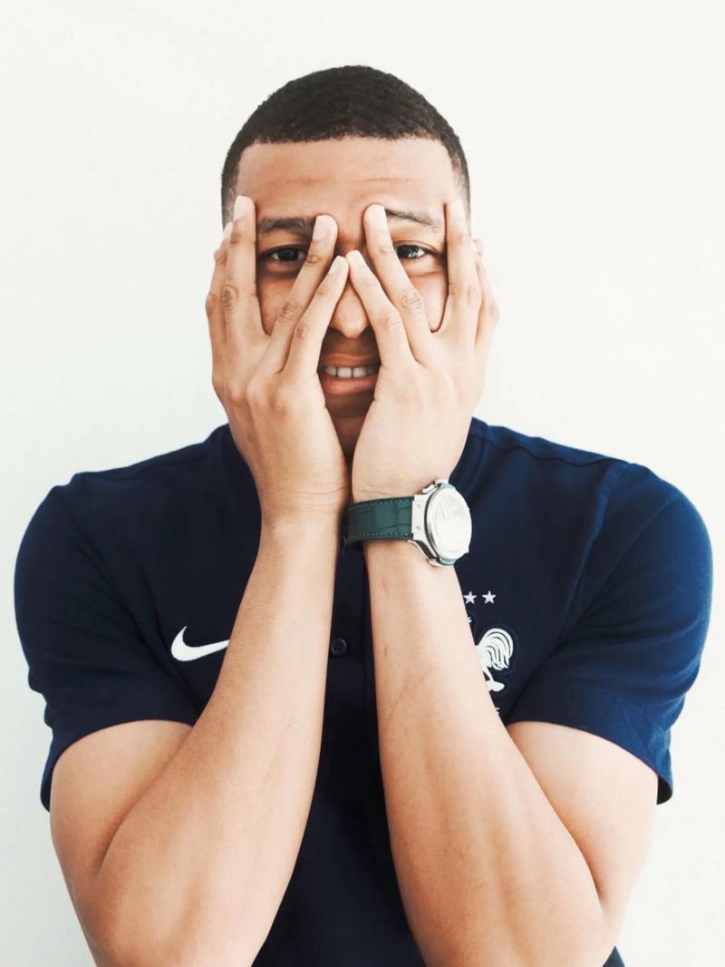 堂安律：战胜巴西后有一种不同的压力，对阵加纳都拼尽了全力