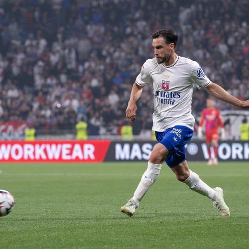 欧冠：巴黎圣日耳曼3-0横扫门兴